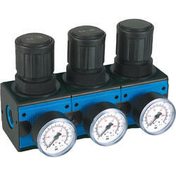 Spezial-Druckregler Baureihe Bloc 3 mit beidseitiger Druckversorgung und Manometer